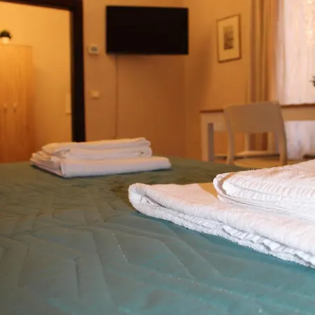 Sancti Temporary Apartamento Urbino